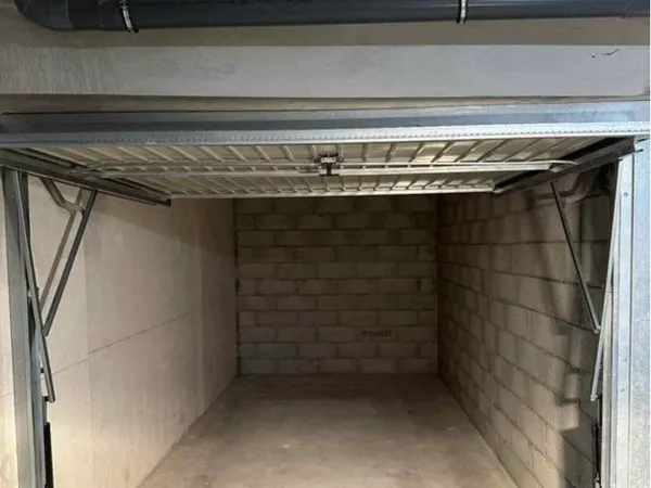 Location box /pace parking