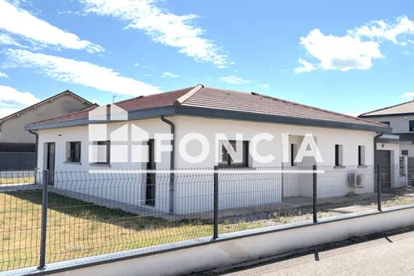 Maison Location Le Grand-Lemps 5p 116m² 1375€