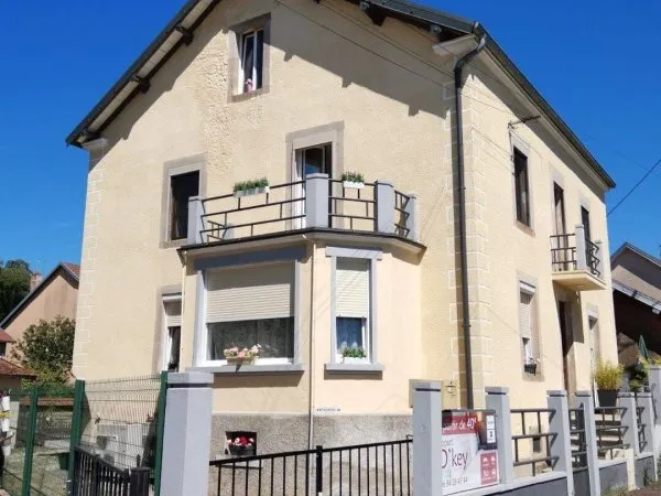 Maison 7 pièces 240 m²