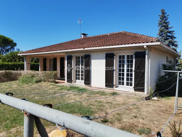 Pavillon de plain-pied 4 chambres avec sous-sol complet