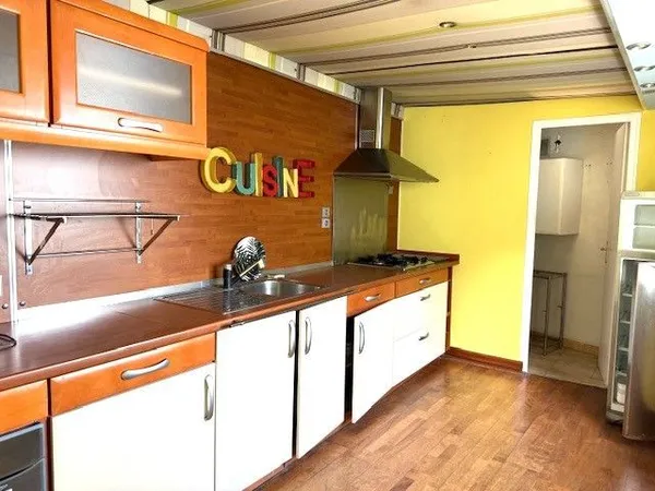 Immeuble - 182m ²