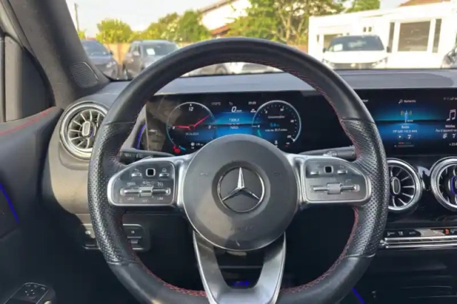 Mercedes Glb 220 d 8g-dct 4matic — photo 14