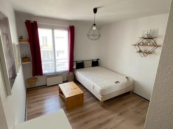 Location d'un studio meublé Lyon 8e