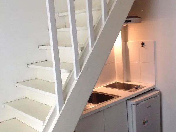 Loue T2 meublé en duplex 23m² à Levallois Perret limite Neuilly