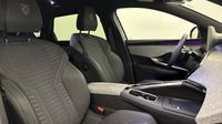 Peugeot 5008 Hybrid 145ch GT e-DCS6 — photo 15