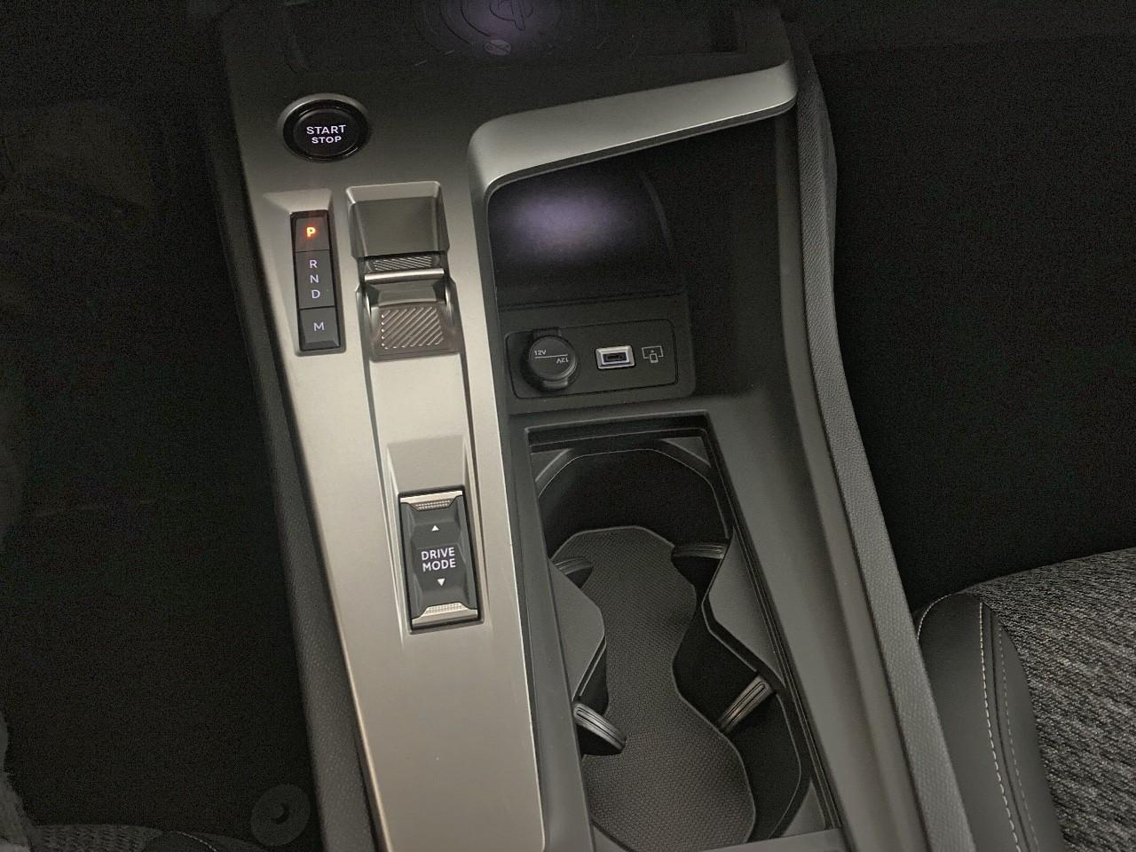 Peugeot 308 bluehdi 130ch s&s eat8 allure — photo 17