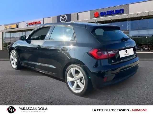Audi A1 sportback 30 tfsi 110ch design s tronic 7 — photo 7