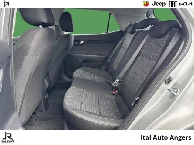 Kia Stonic 1.0 t-gdi 100ch active dct7 — photo 10