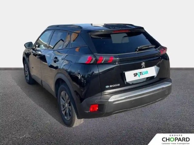 Peugeot 2008 electrique 136 ch — photo 7
