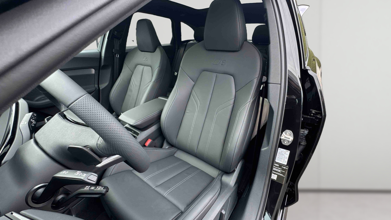 Audi A5 Avant e-hybrid 299 ch S tronic 7 Quattro — photo 19