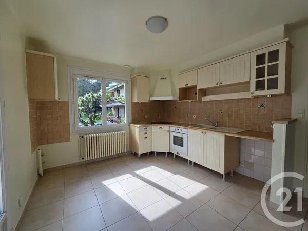 Appartement 5 pièces 105 m²