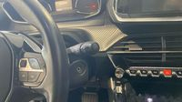 Peugeot 2008 1.5 BlueHDi 130ch S&S Allure EAT8 — photo 24