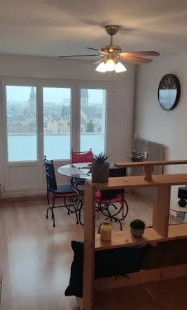 Studio 1 pièce 27 m²