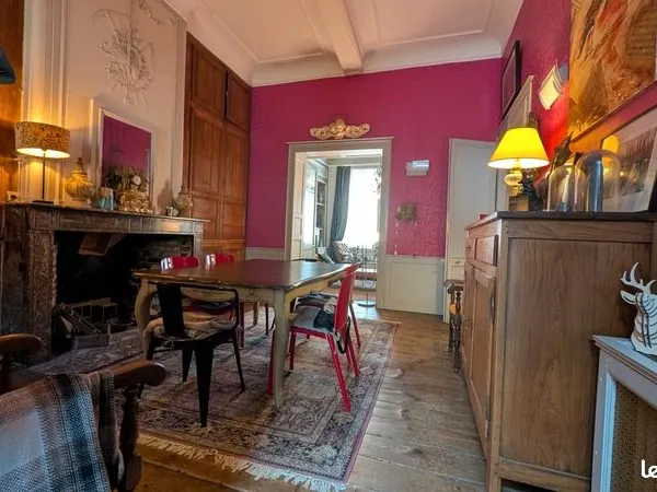 Maison 293 m²