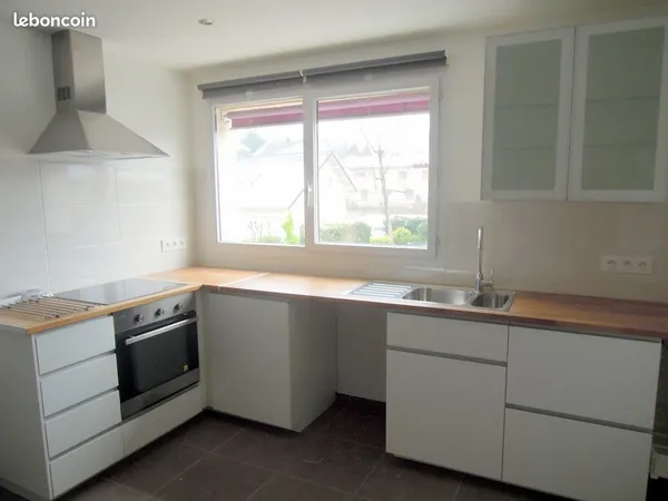 Particulier loue studio 36 m2 La Motte Servolex