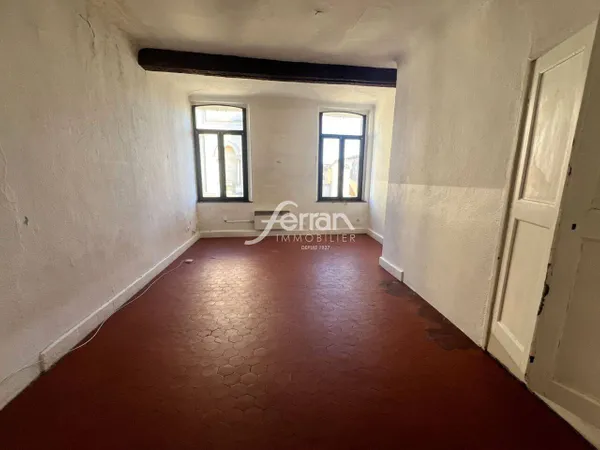 Studio 1 pièce 42 m²