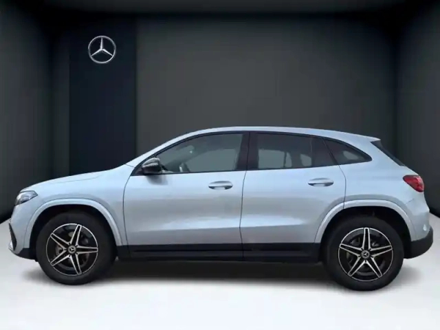Mercedes Eqa 250+ — photo 2