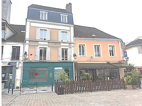 BUREAU 47m² - PROVINS PLEIN CENTRE