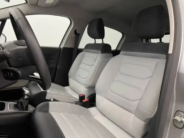 Citroën C3 puretech 110 eat6 — photo 22