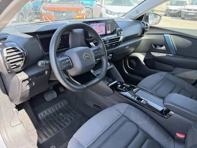 Citroën C4 e- 136 ch automatique — photo 19
