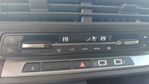 Opel Vivaro Cabine Approfondie 2.0 BlueHDi 180 EAT8 - Taille M – 2025 – 36369 km – Diesel – Boîte Automatique — photo 5