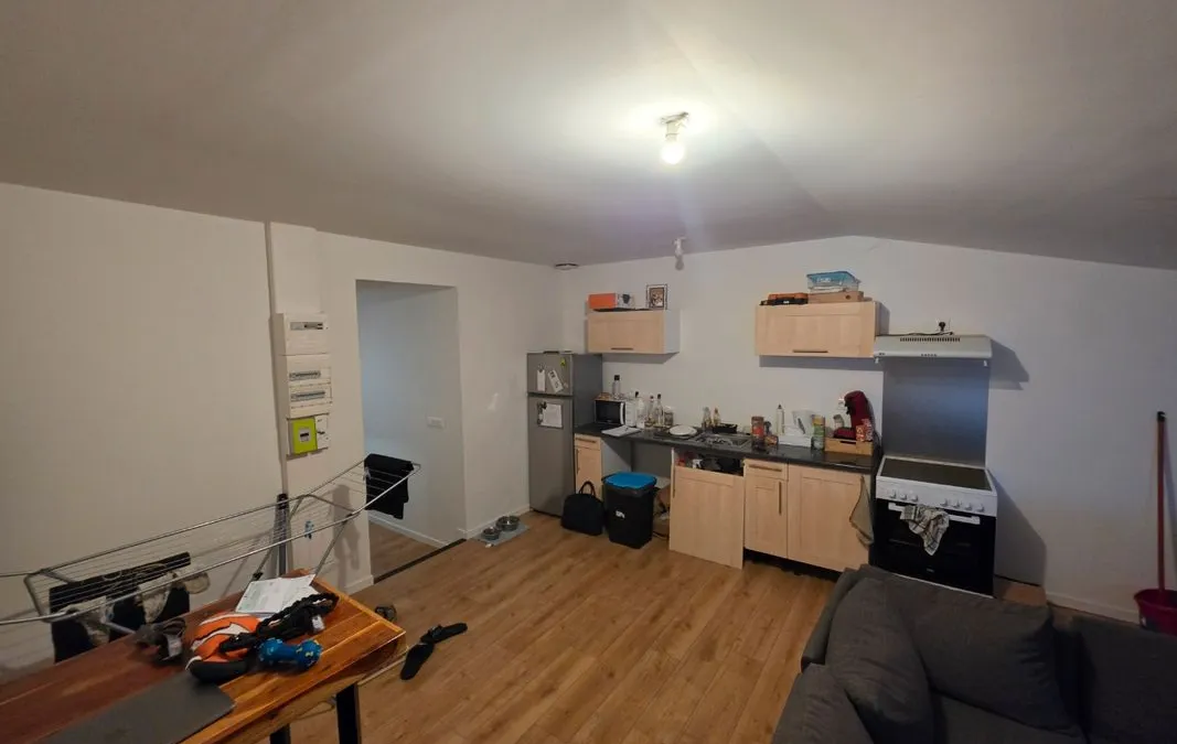 Photo 1