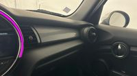 Mini Mini Cooper D 116ch Chili — photo 26