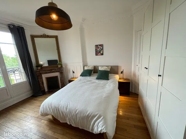 2 Grandes chambres en colocation Coliving de style hausmannien 10 m Gare saint lazare