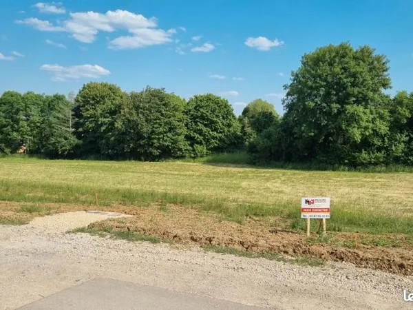 Terrain 812 m² Mancieulles