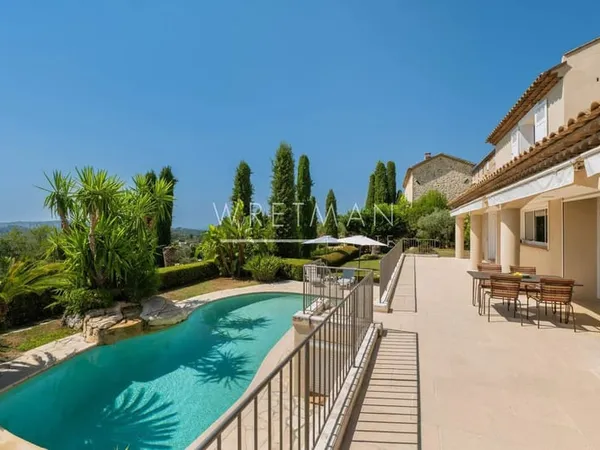 Superbe villa provençale avec piscine et vue panoramique mer - Mougins Pibonson