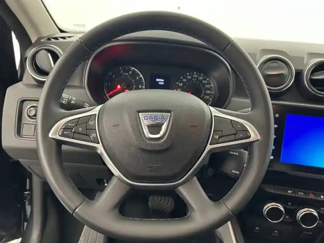 Dacia Duster tce 150 fap 4x2 edc — photo 33