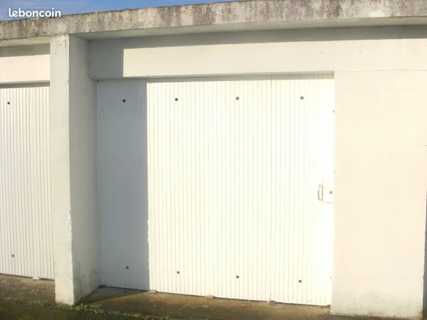 Garage box parking