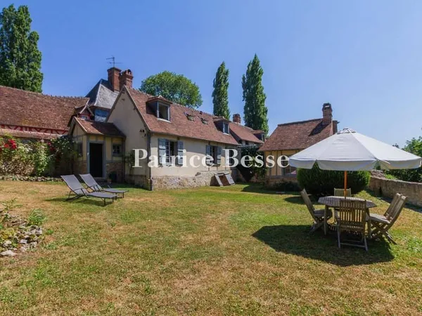 Maison 8 pièces 170 m²