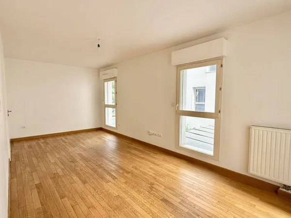 Studio 1 pièce 30 m²