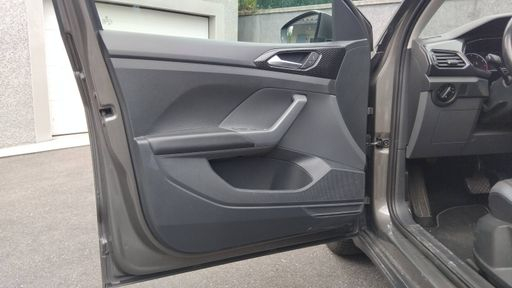 Volkswagen T-Cross 1.0 TSI 115 DSG7 - R-Line – 2020 – 74975 km – Essence – Boîte Automatique — photo 44
