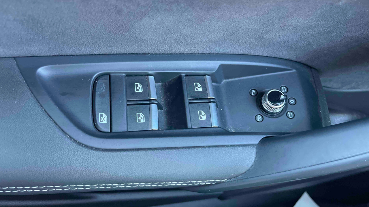 Audi Q5 Sportback 50 TFSIe 299 S tronic 7 Quattro — photo 27