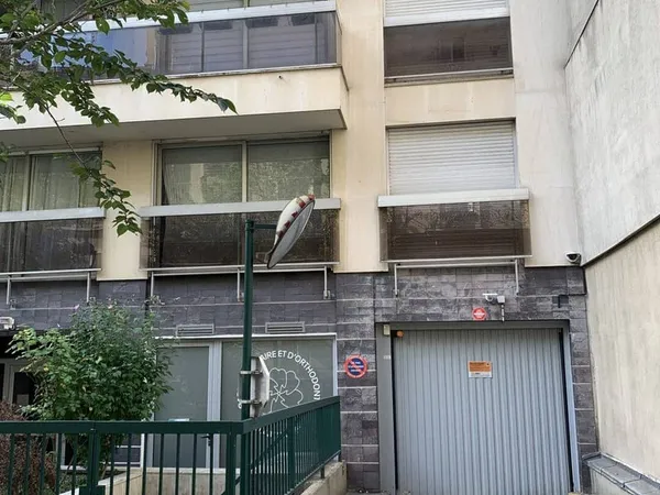 Parking 11 m²