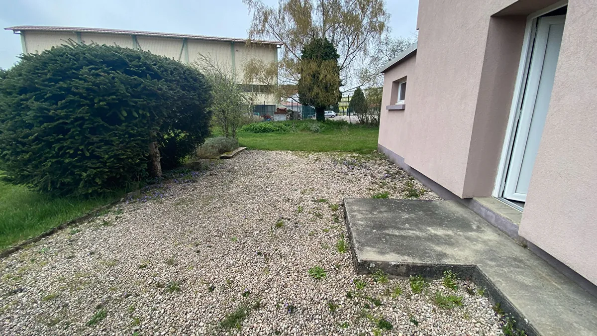 Photo 2