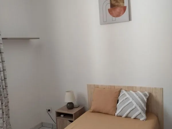 Chambre meublée bail mobilité, étudiant, classique