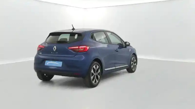 Renault Clio tce 90 - 21n — photo 39