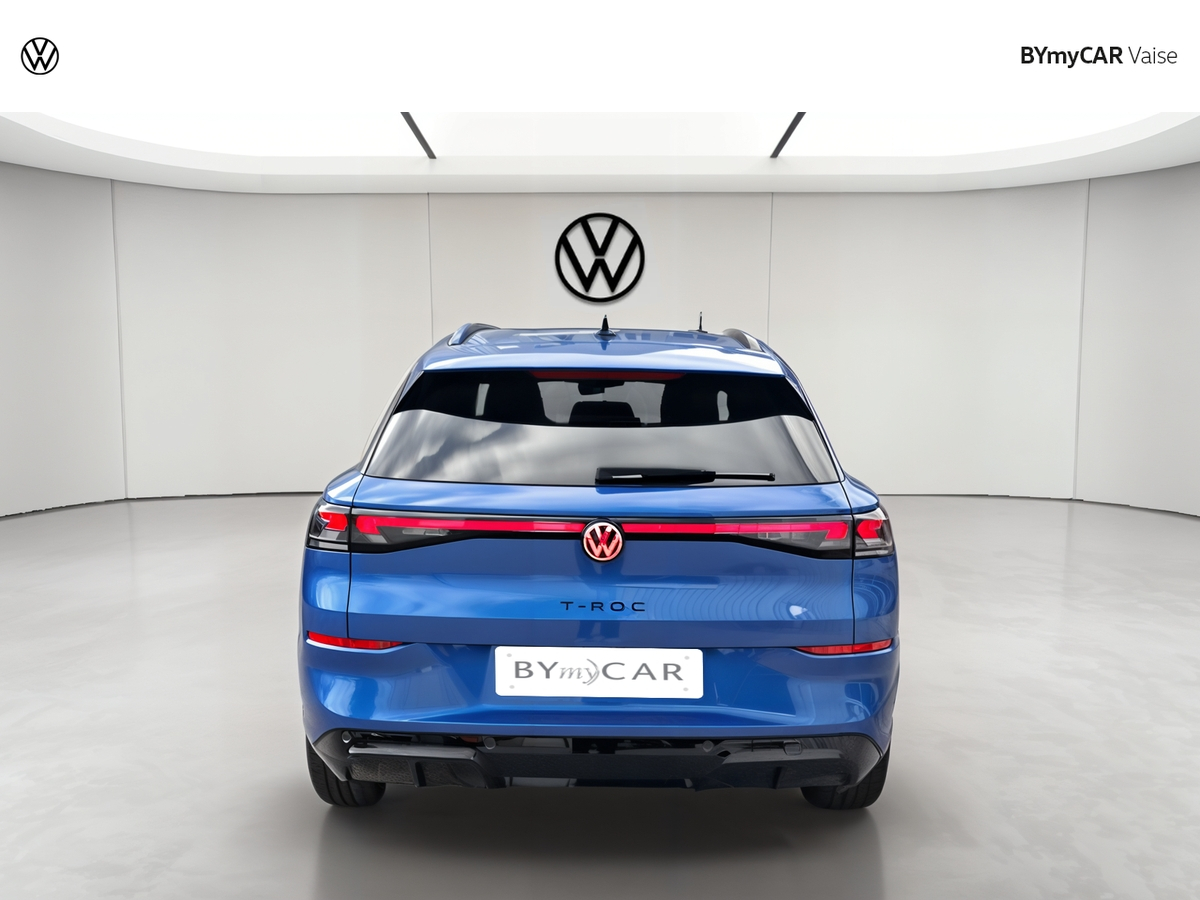 Volkswagen T-Roc 1.5 eTSI EVO2 Hybrid 150 ch DSG7 — photo 4