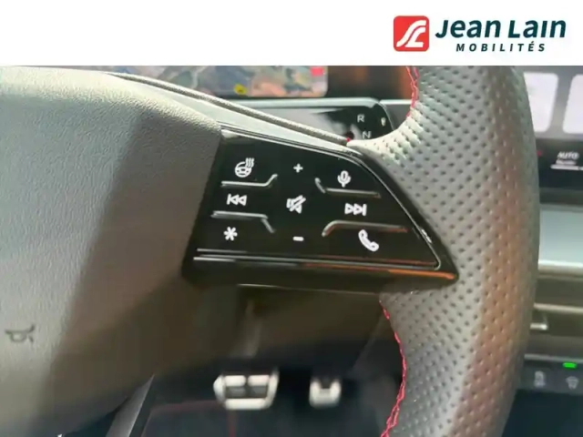 Audi Q3 sportback e-hybrid 272 ch s tronic 6 — photo 12