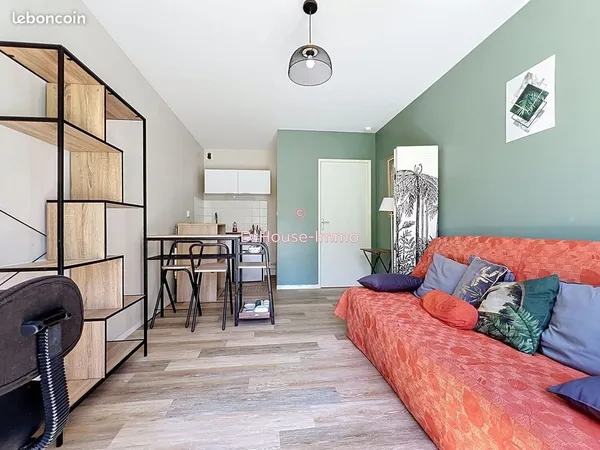 Studio 1 pièce 22 m²