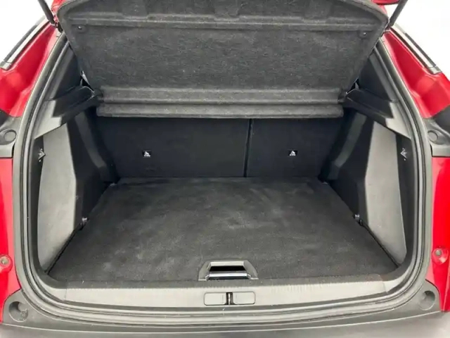 Peugeot 2008 puretech 130 s&amp;s eat8 — photo 6