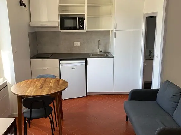 Studio 23m² proche village Cabriès en 1er étage