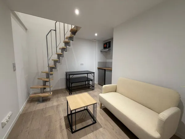 Studio 1 pièce 16 m²