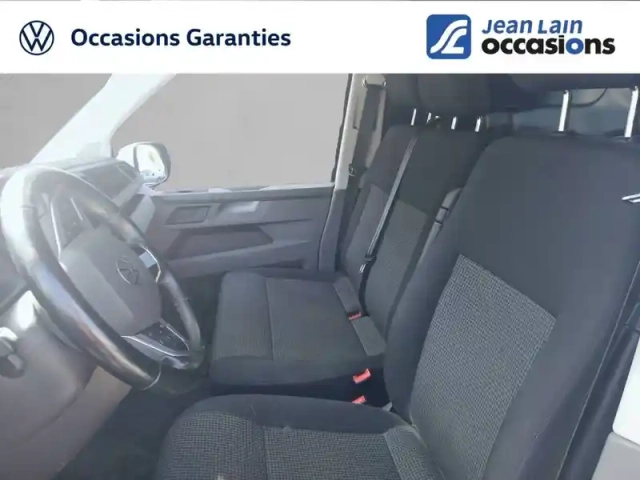 Volkswagen Transporter 6.1 van l1h1 2.0 tdi 150 dsg7 — photo 5