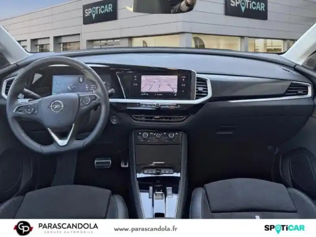 Opel Grandland 1.6 turbo 300ch hybride gse 4x4 — photo 8