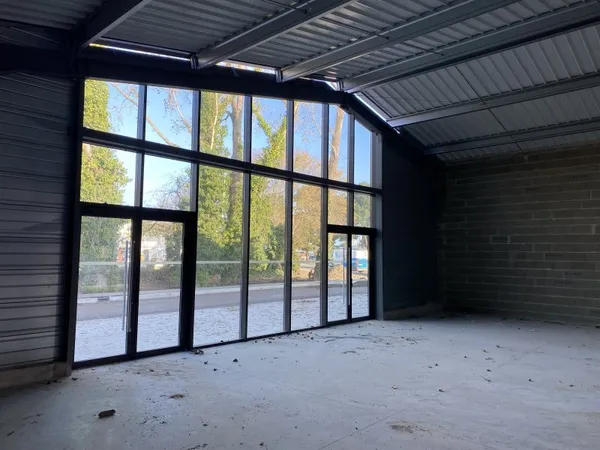 Vends local commercial