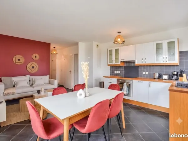 Chambre 5 pièces 79 m²